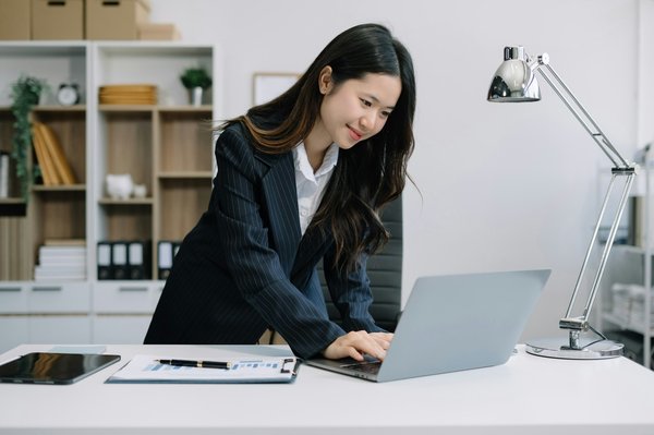 Métiers bien rémunérés : trouvez le vôtre sans diplôme !
